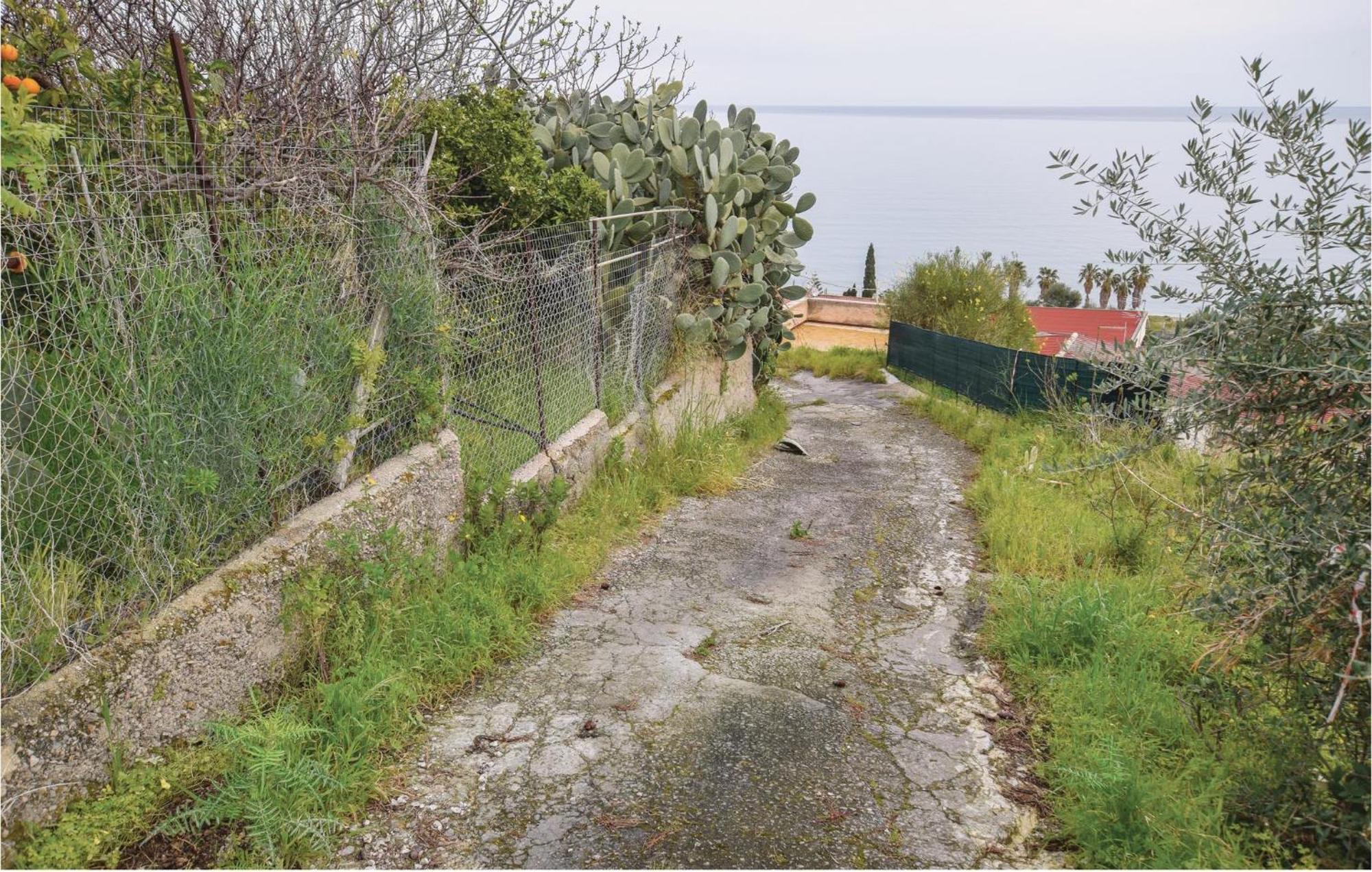 Villa Alessandra Altavilla Milicia Bagian luar foto